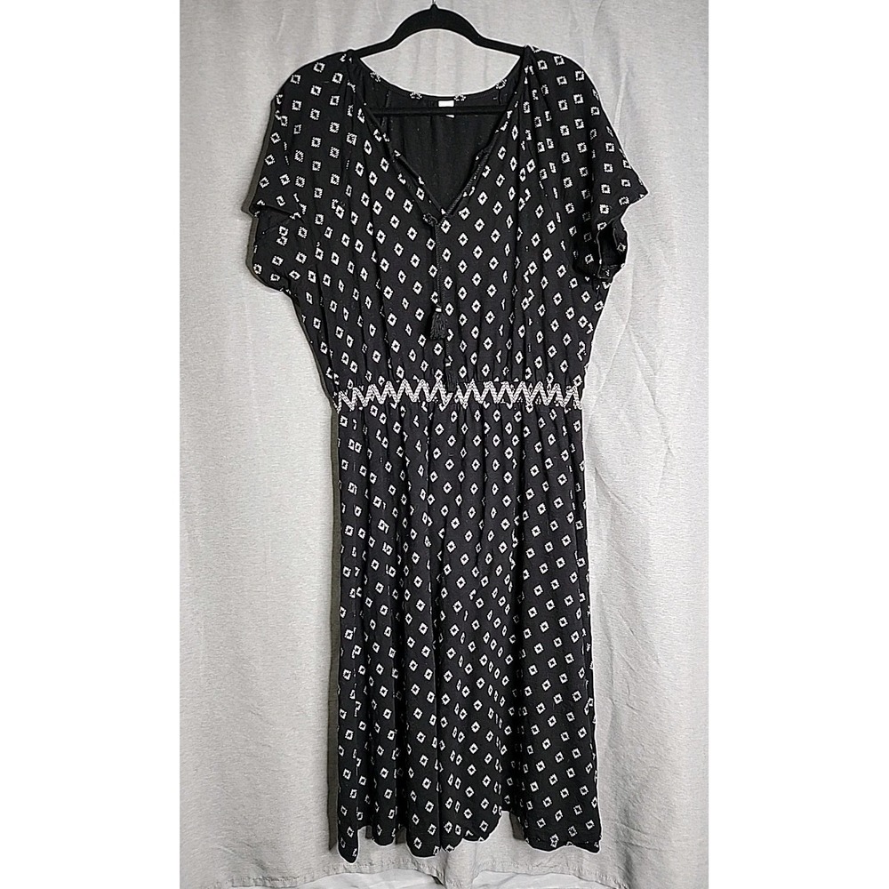 Old Navy Dress Size XL Diamond Geometric SS Knit Waist Black White 100% Cotton